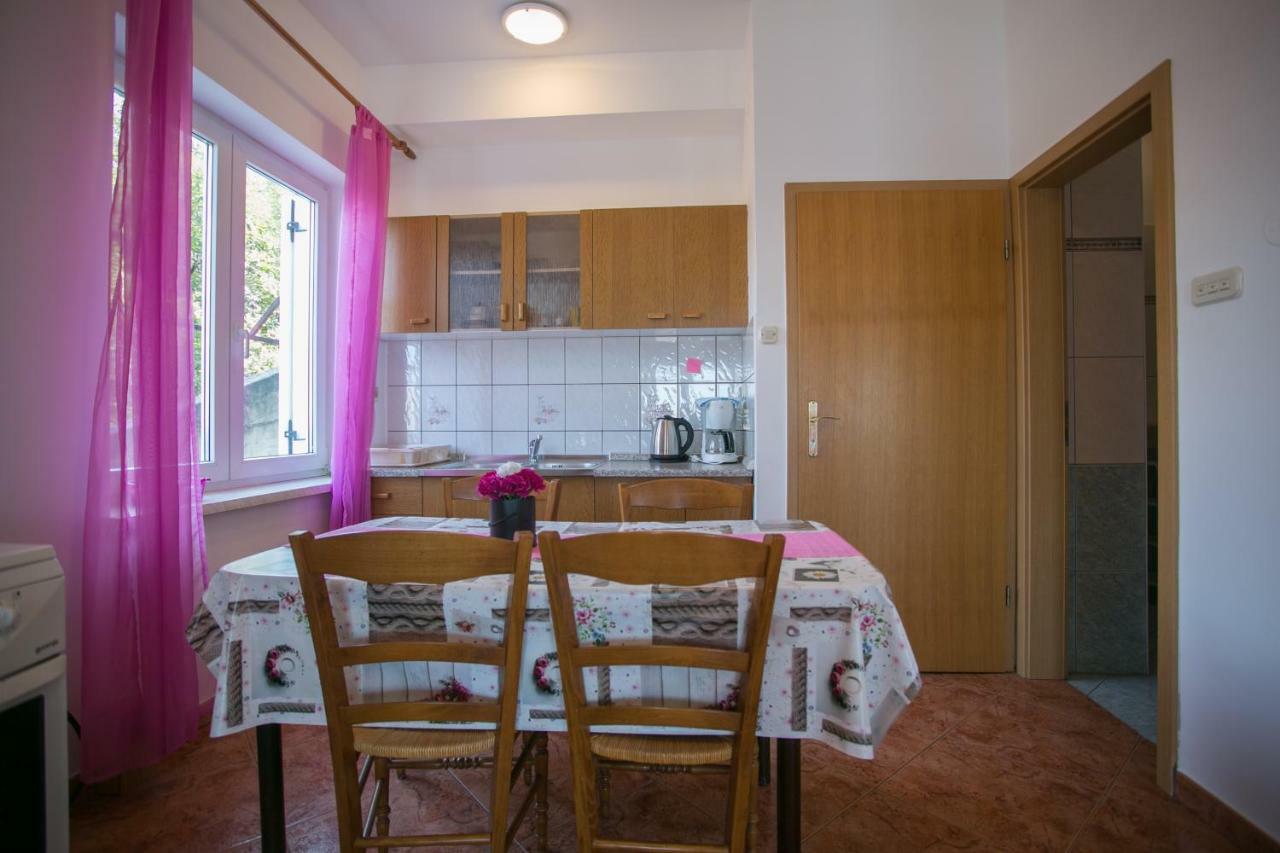 Apartments Katica Senj  Ngoại thất bức ảnh