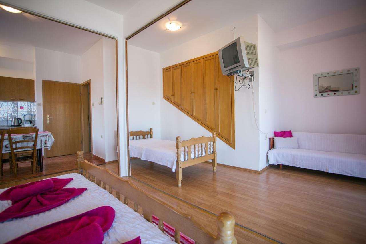 Apartments Katica Senj  Ngoại thất bức ảnh